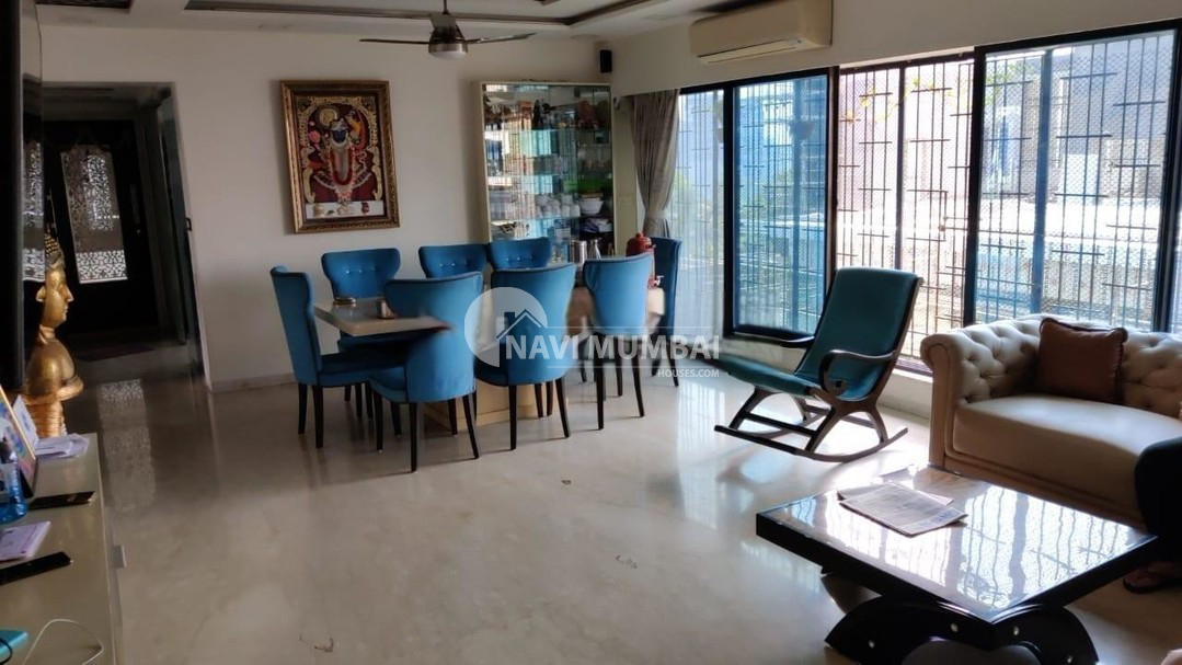 Rent Flat 3340  Sqft -  150000